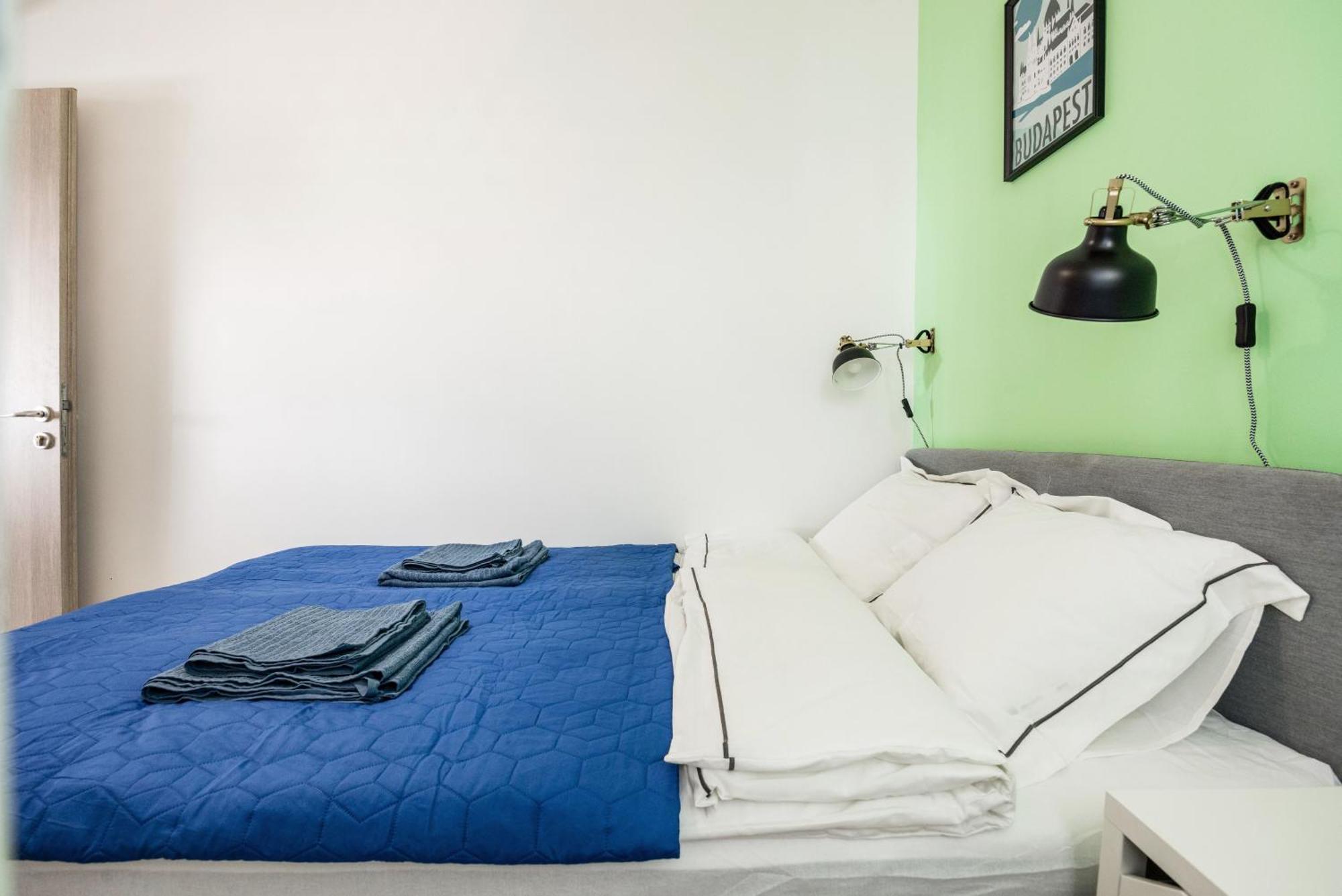 Stylish And Colourful Apartment In The City Centre 부다페스트 외부 사진